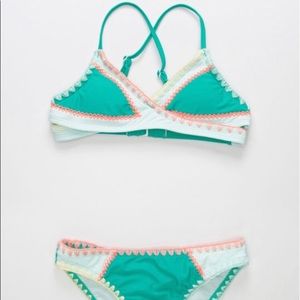 GIRLS BIKINI NEVER WORN W/TAGS (kids)